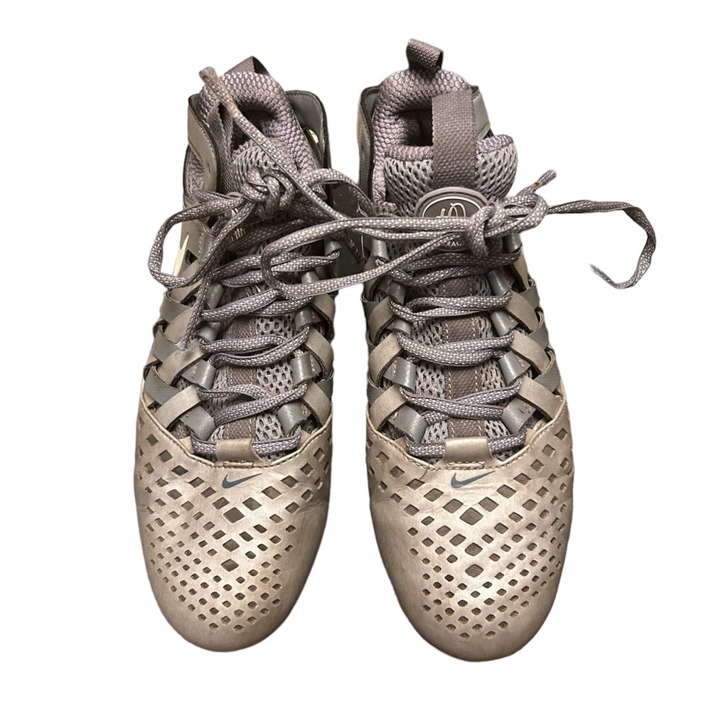 Nike Hurache Lacrosse Cleats. Gray. Size 7.